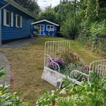 Amelie Comfortable Vacation Apartment